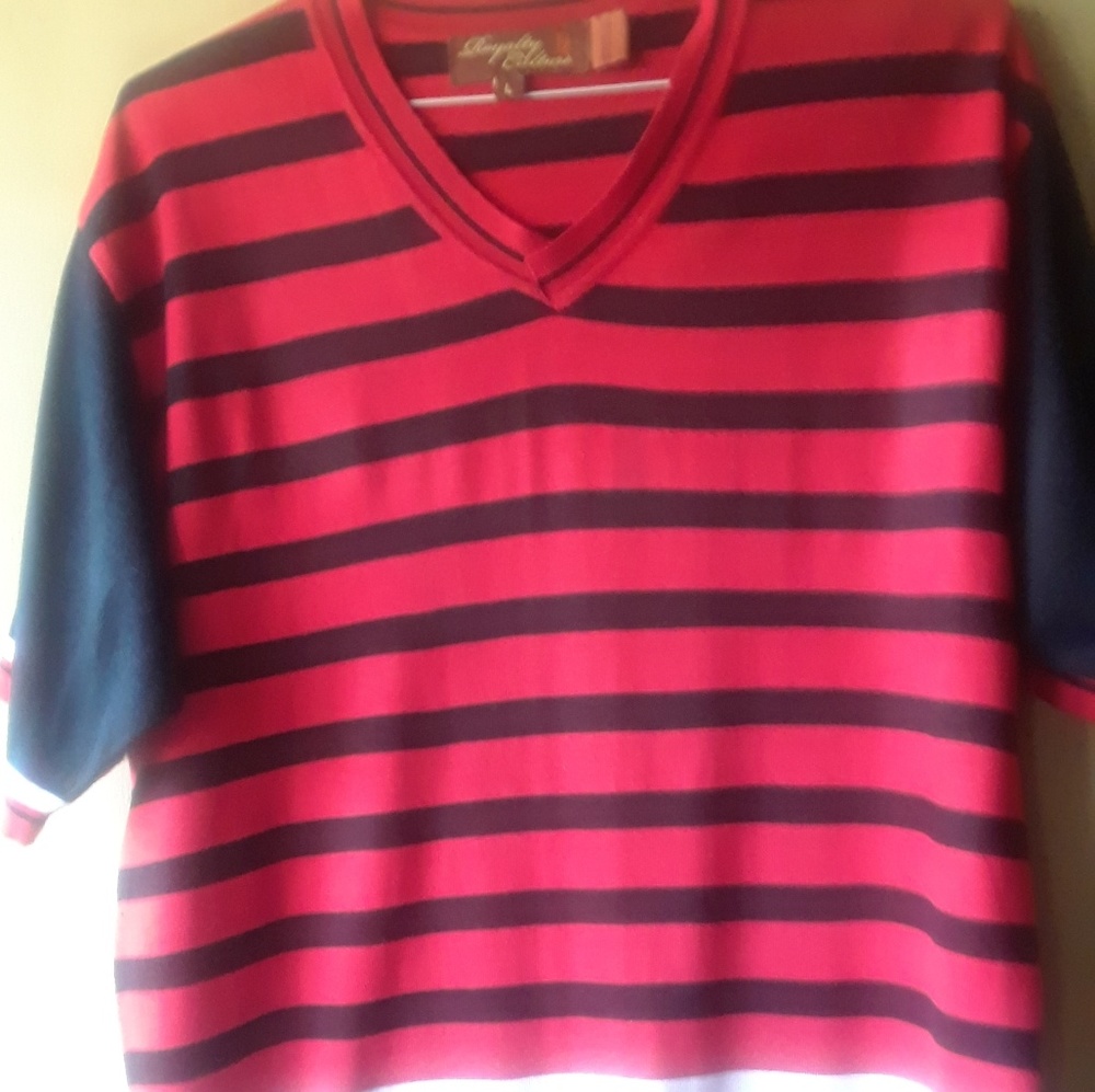 Royalty Culture V -Neck Men's Shirt